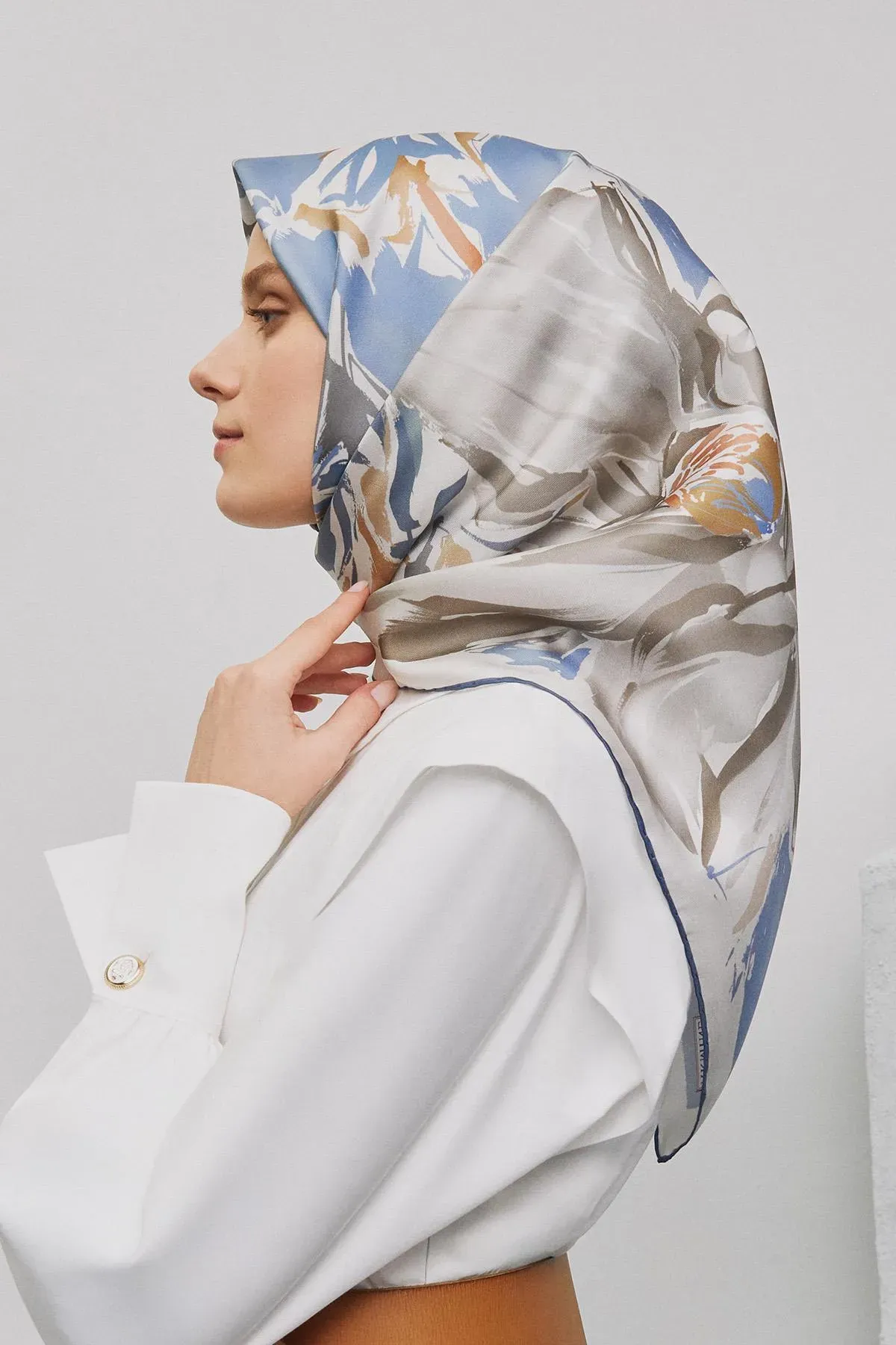 Armine Sura İpek Eşarp 9337-05