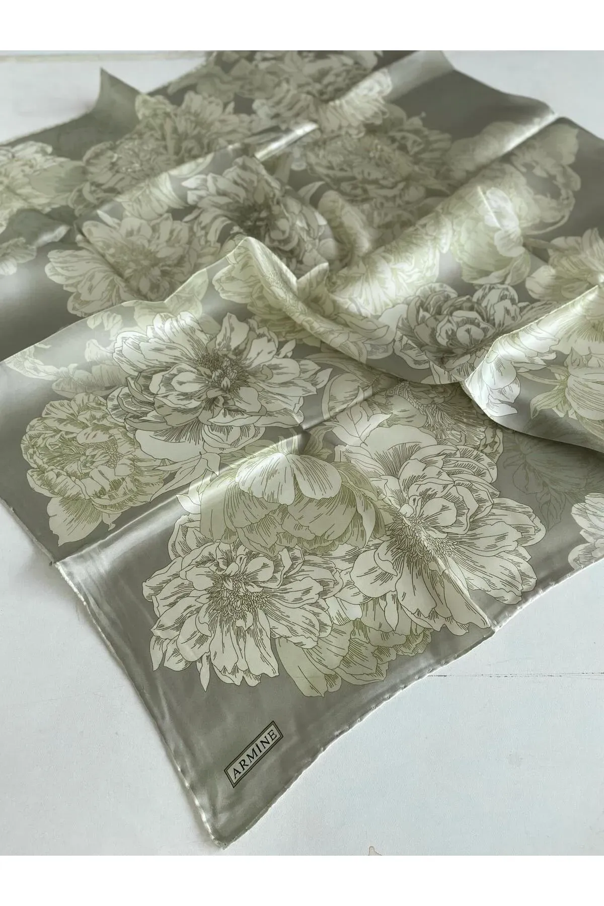 Armine Sura İpek Eşarp 9330-04