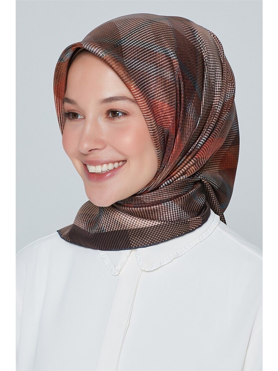 Armine Nostalji Twill İpek Eşarp 8210-03