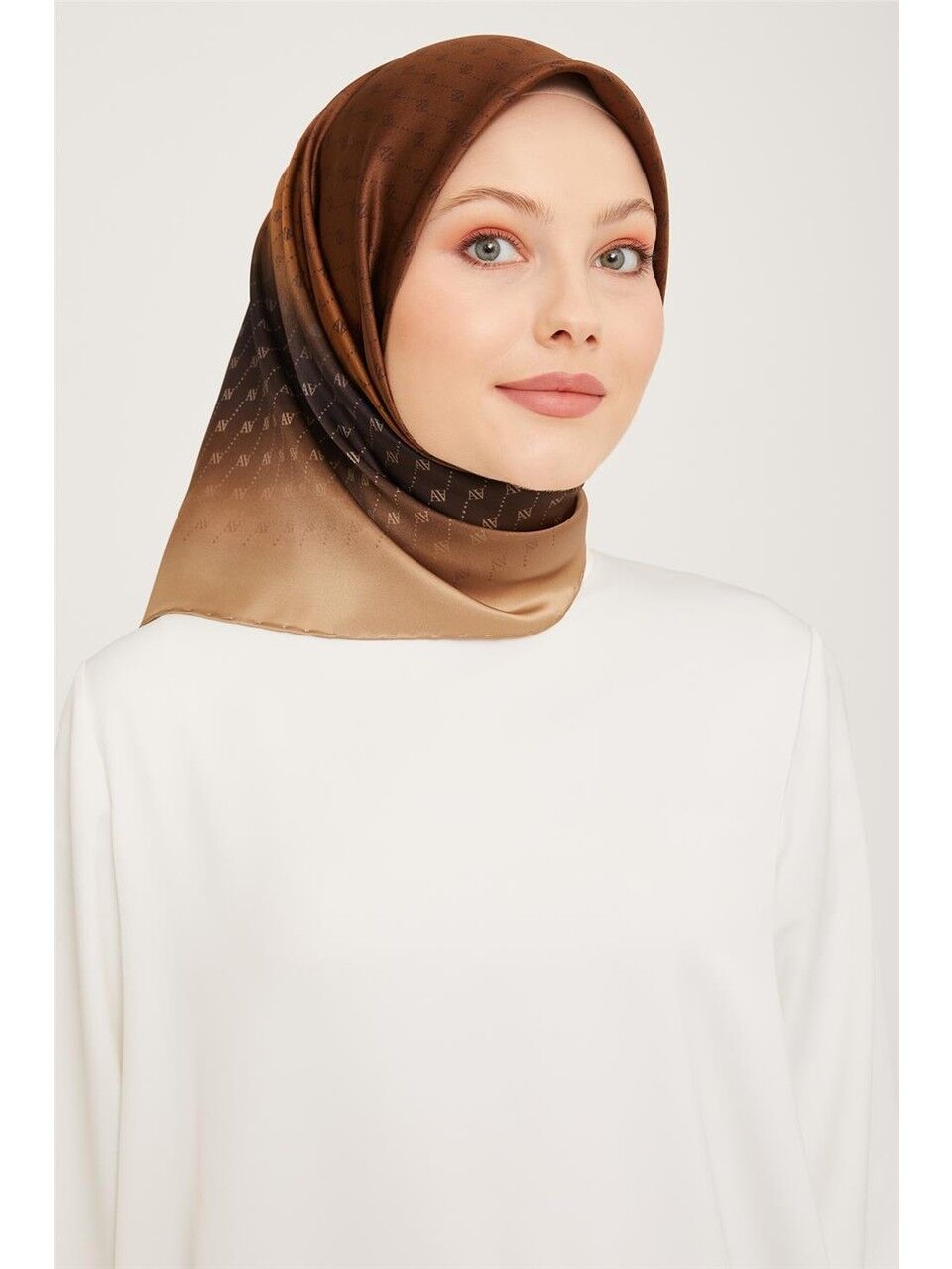 Armine Nostalji Sura İpek Eşarp 9003-37