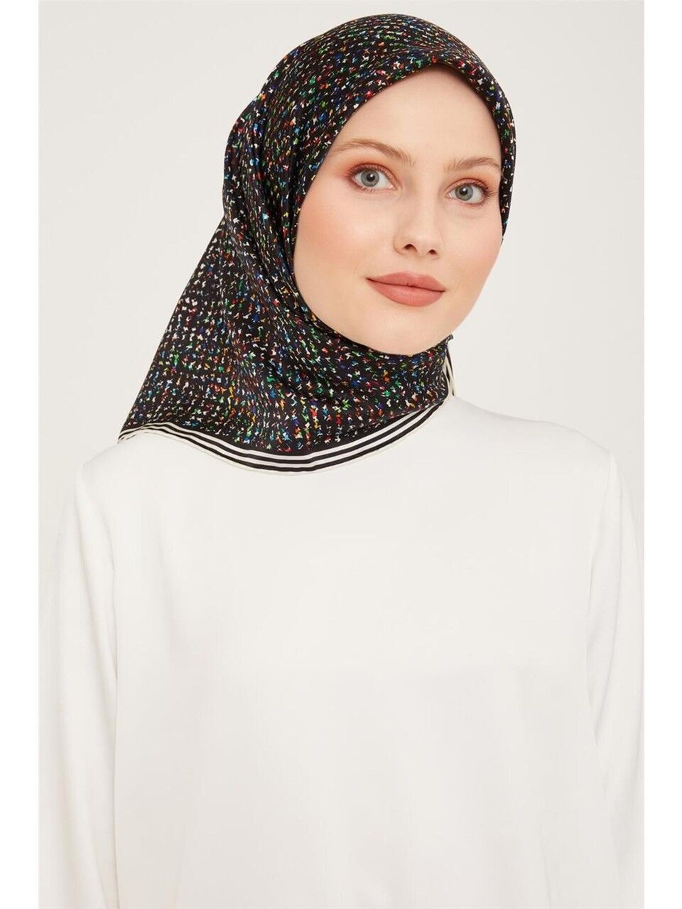 Armine Nostalji Twill İpek Eşarp 9013-09