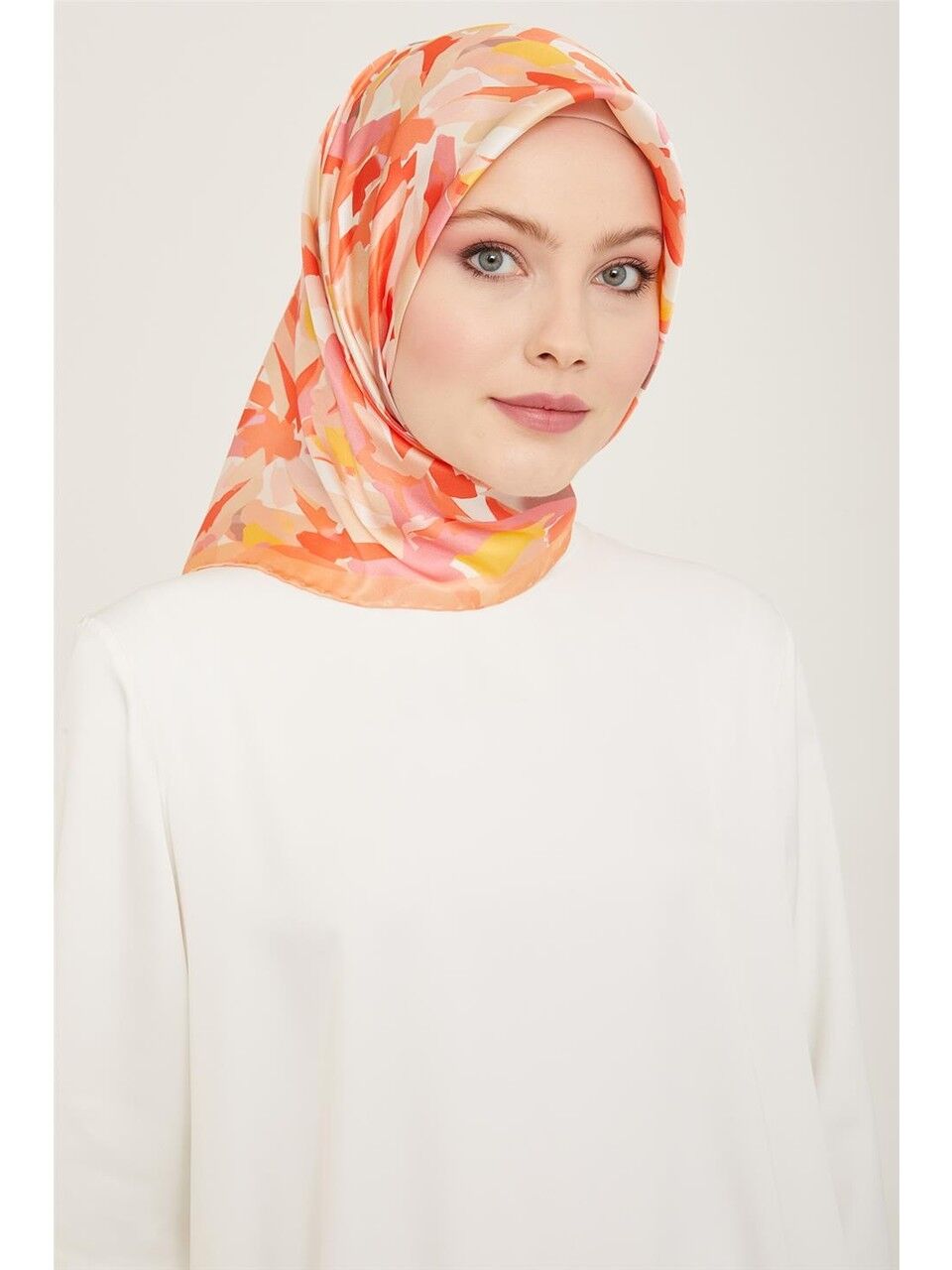 Armine Nostalji Twill İpek Eşarp 9140-50