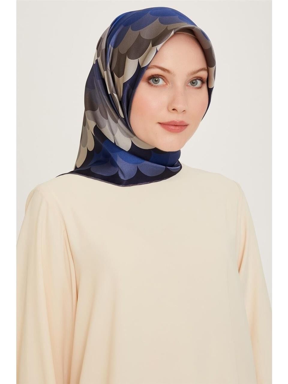 Armine Nostalji Twill İpek Eşarp 9212-82