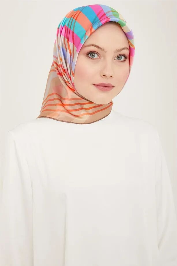 Armine Nostalji Sura İpek Eşarp 9107-05