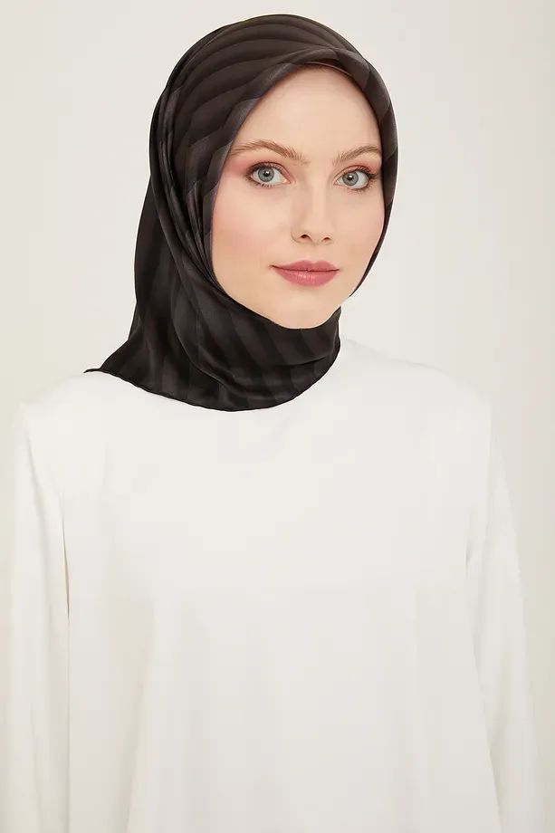 Armine Nostalji Sura İpek Eşarp 9150-85