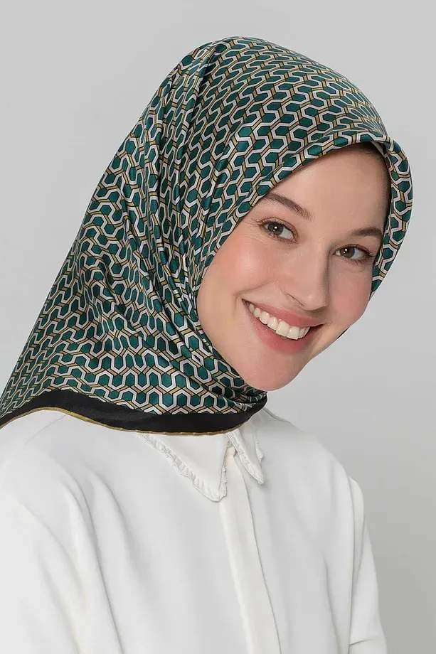 Armine Nostalji Sura İpek Eşarp 8401-82