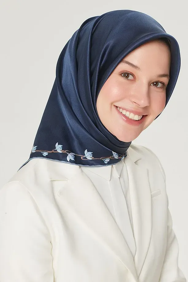 Armine Nostalji Twill İpek Eşarp 8553-80