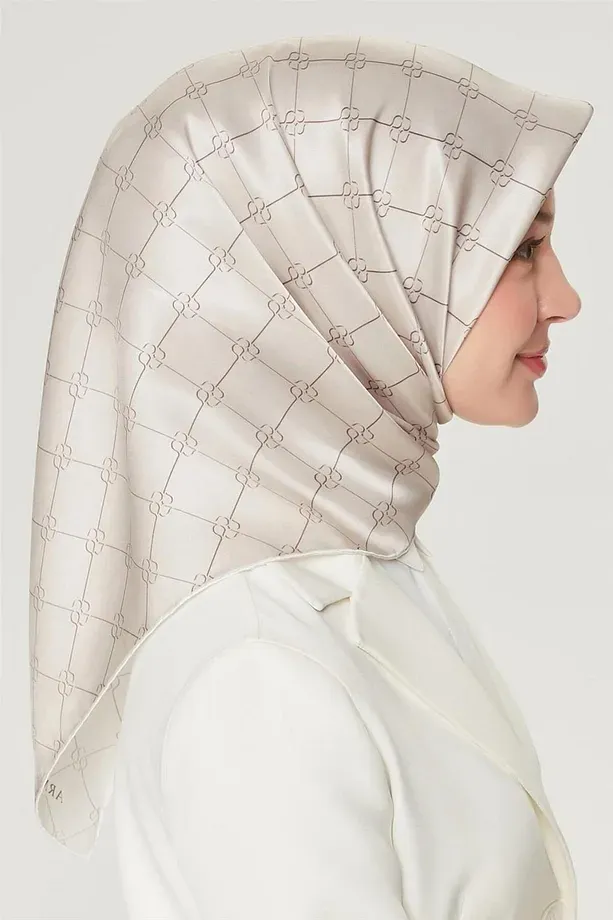 Armine Nostalji Twill İpek Eşarp 8555-02