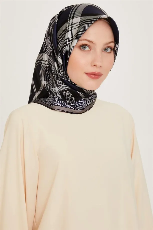 Armine Nostalji Twill İpek Eşarp 9223-53