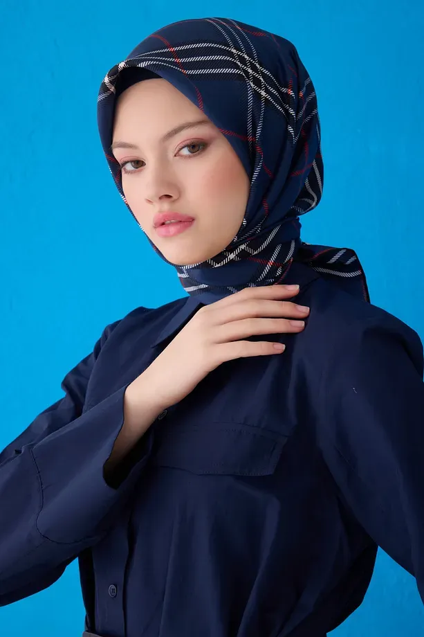 Belli Twill İpek Eşarp 4122-52