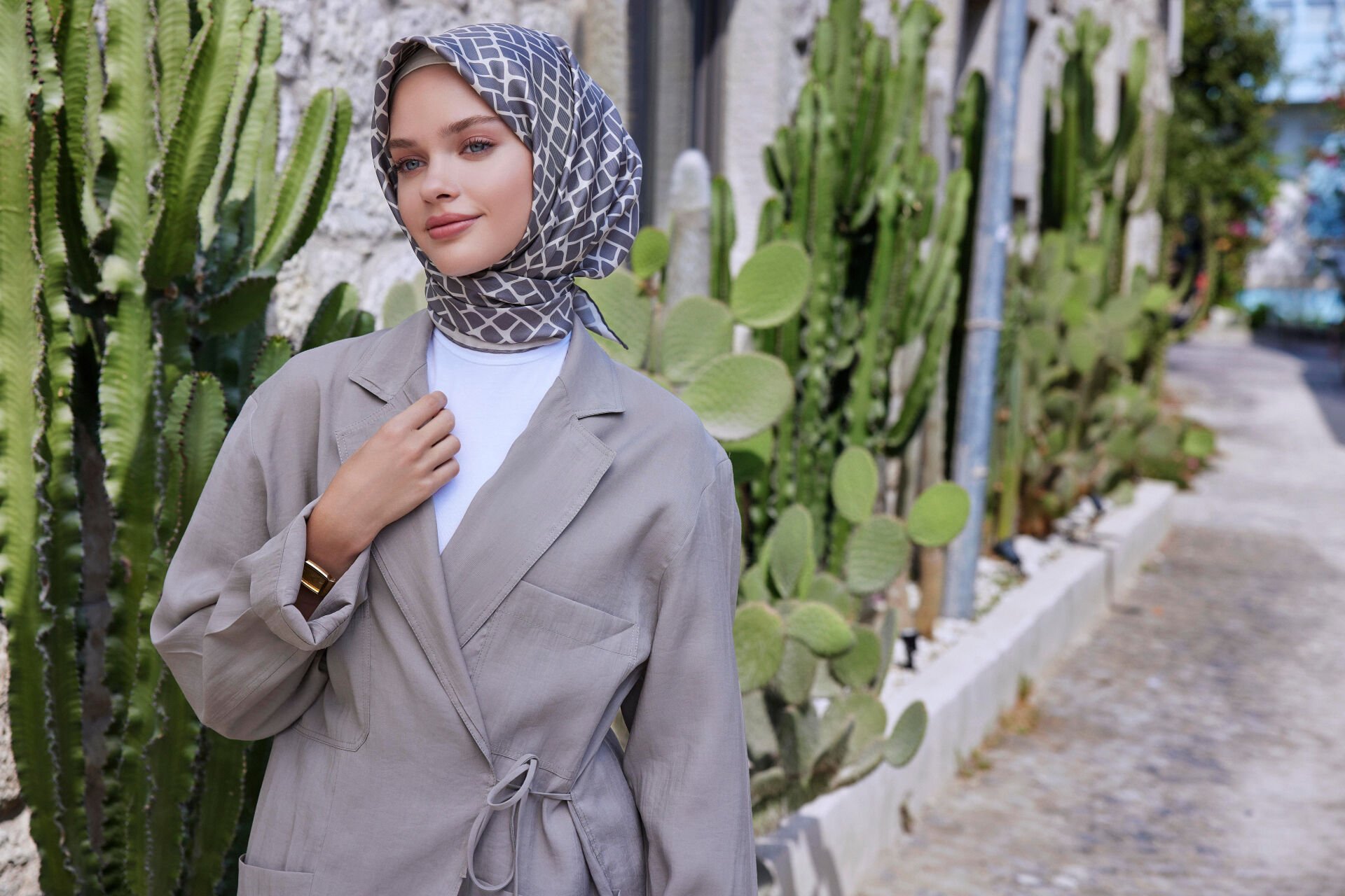 Belli Twill İpek Eşarp 4062-03