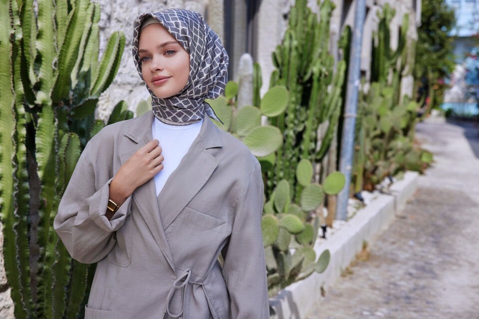 Belli Twill İpek Eşarp 4062-03