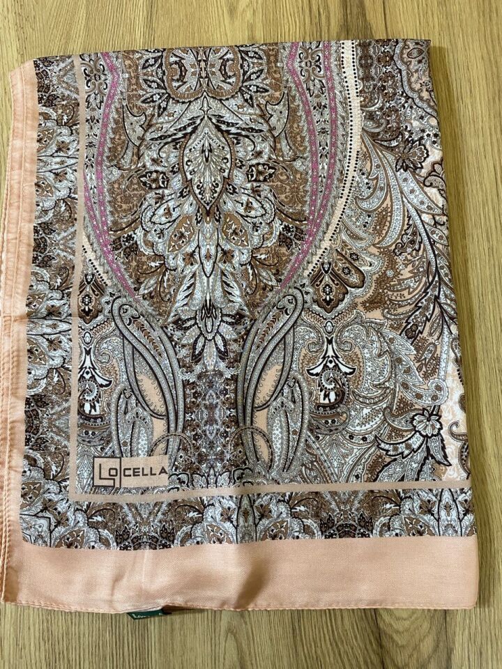 Locella Şal 18